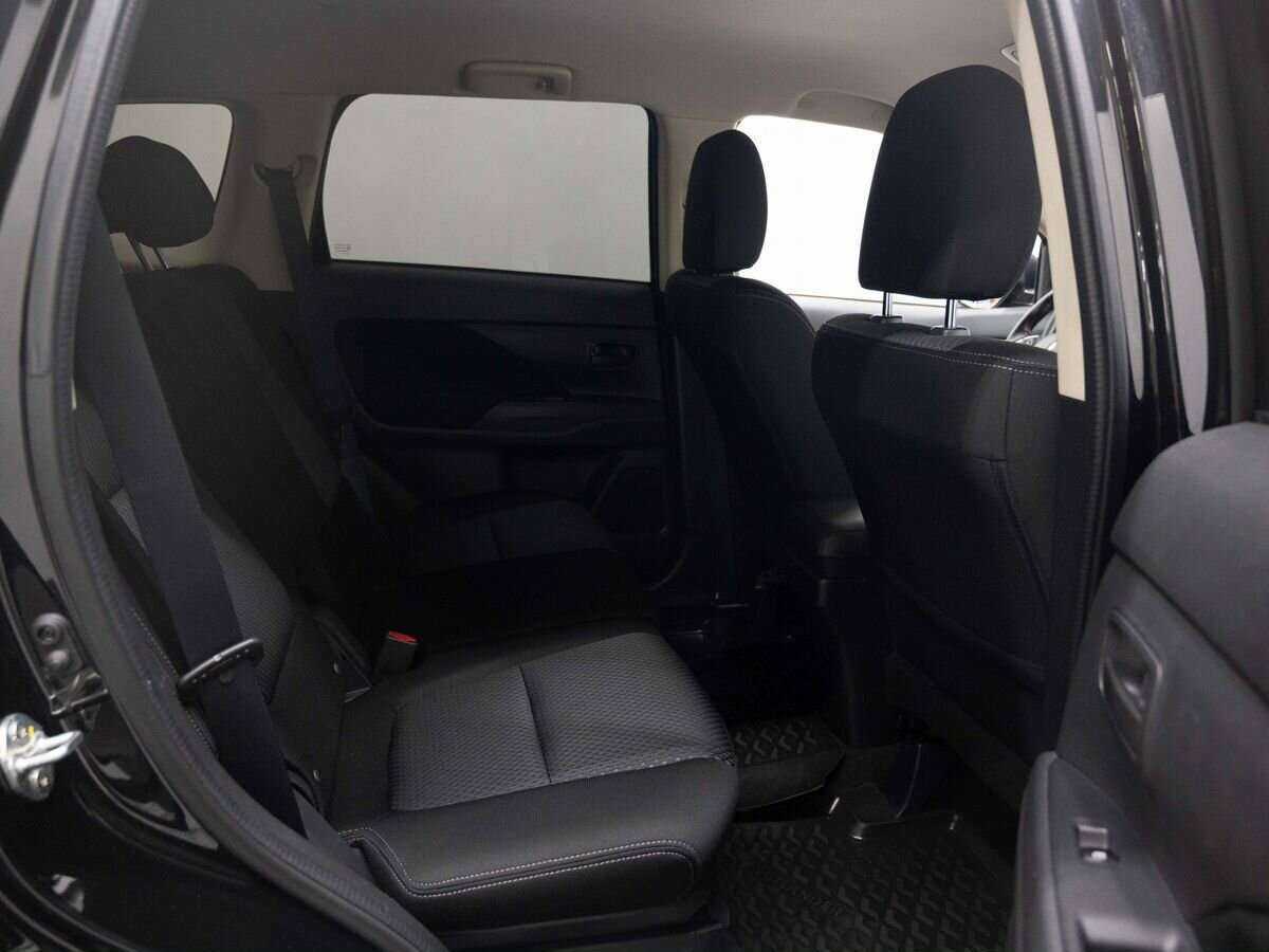 Mitsubishi Outlander, 2016 Фото №10