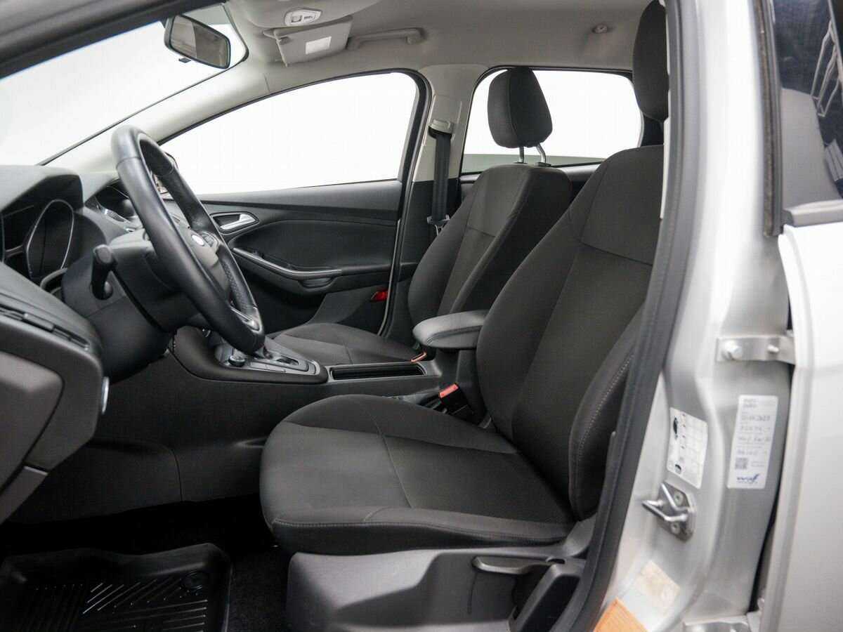 Ford Focus, 2018 Фото №15