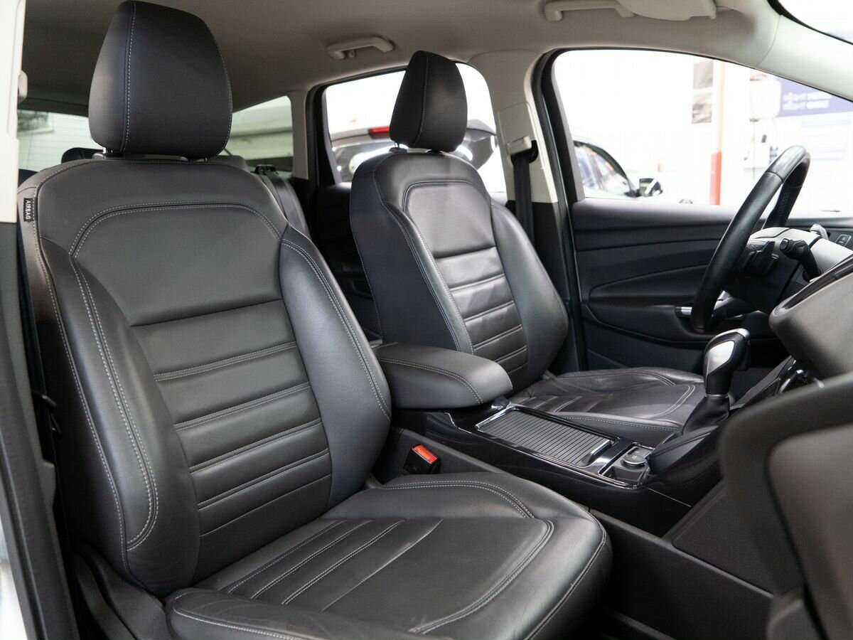 Ford Kuga, 2017 Фото №10