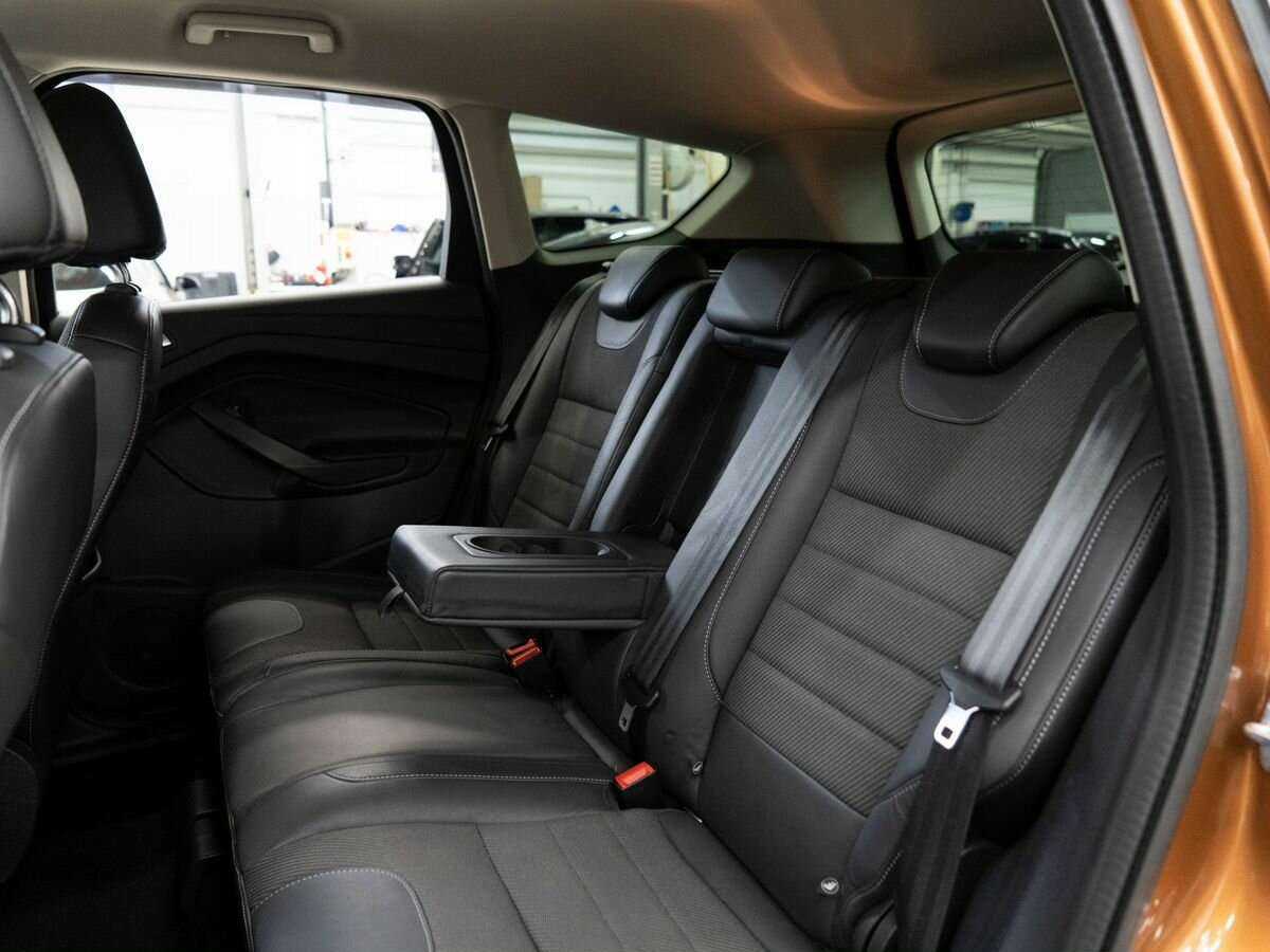 Ford Kuga, 2013 Фото №6