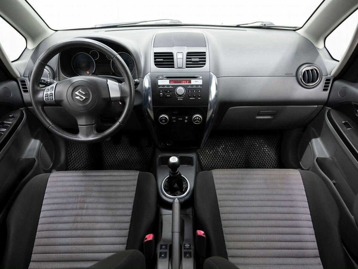 Suzuki SX4, 2013 Фото №12