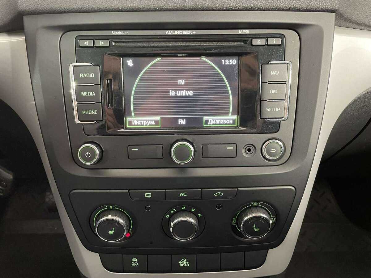 Skoda Yeti, 2012 Фото №12