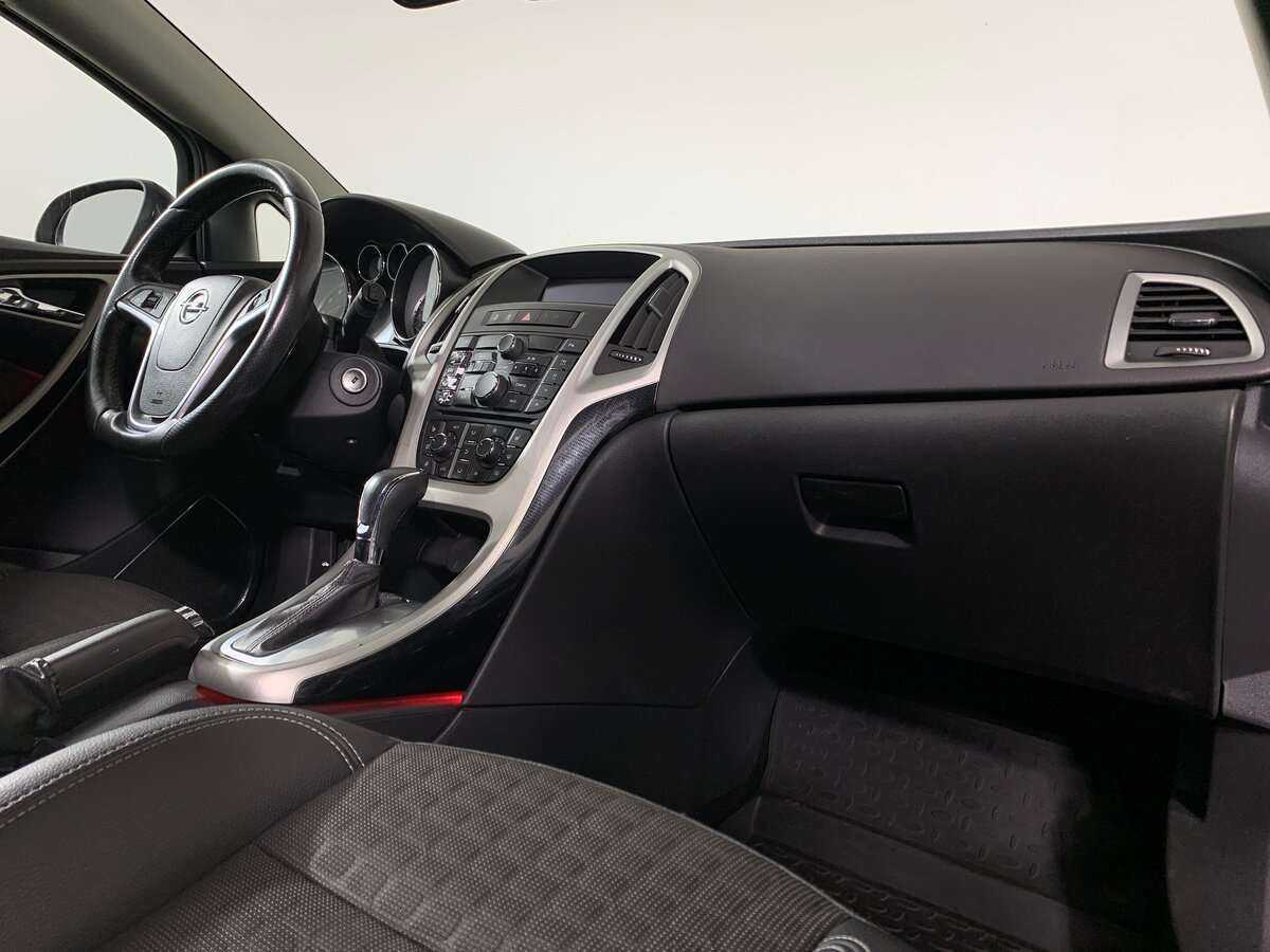 Opel Astra GTC, 2012 Фото №9