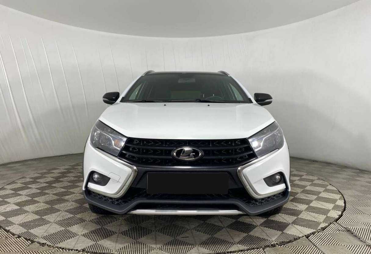 Lada (ВАЗ) Vesta SW, 2020 Фото №2