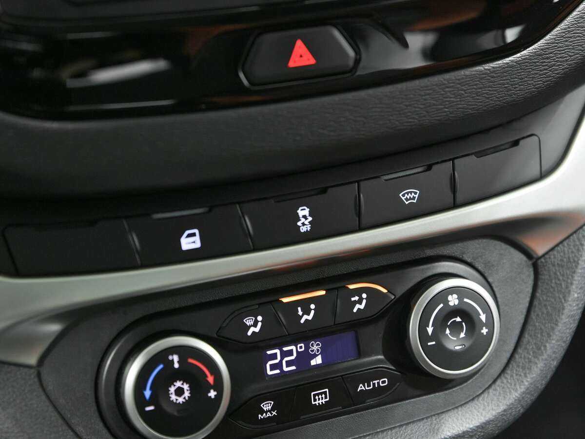 Lada (ВАЗ) Vesta SW Cross, 2021 Фото №12