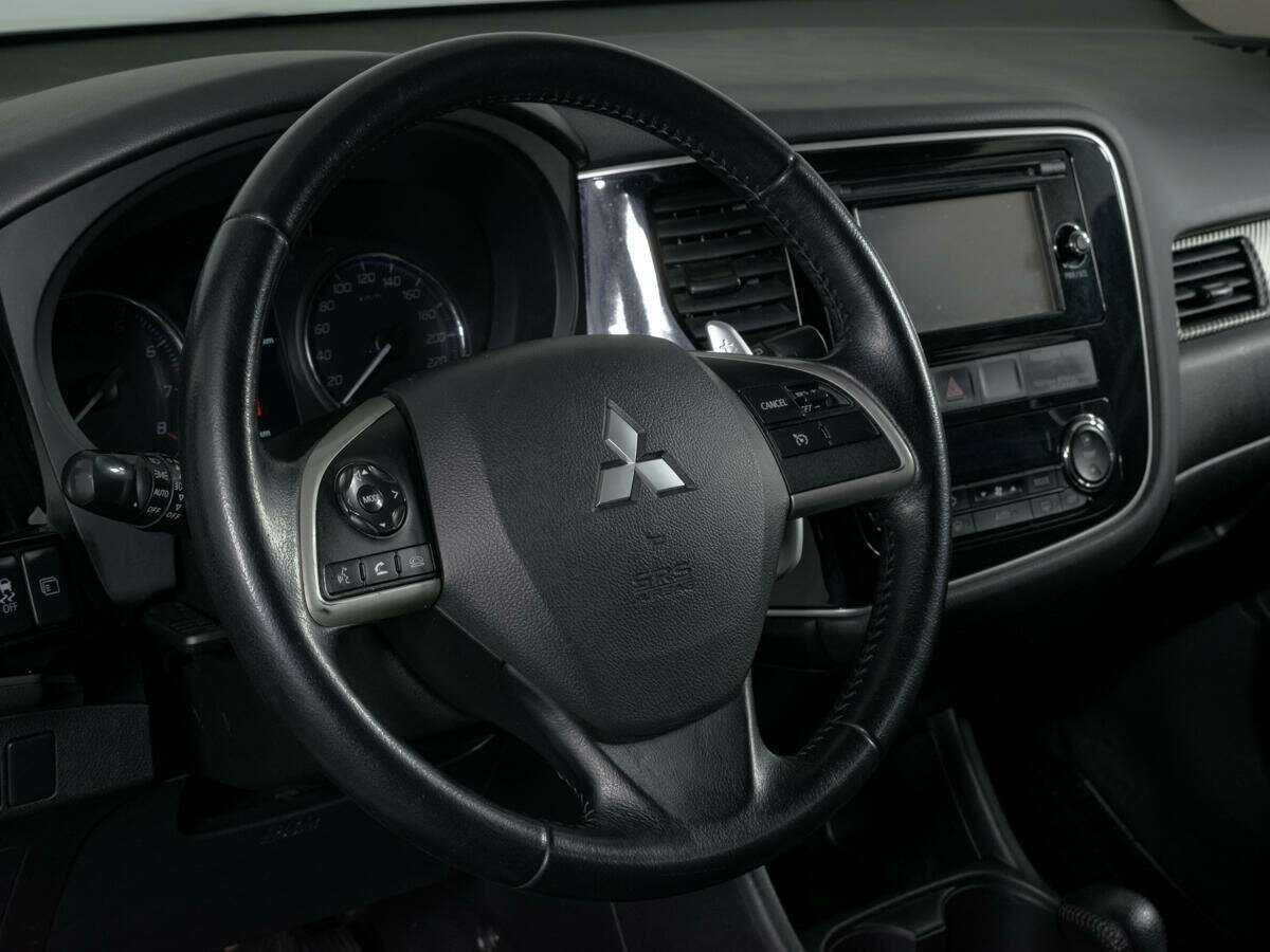 Mitsubishi Outlander, 2013 Фото №13