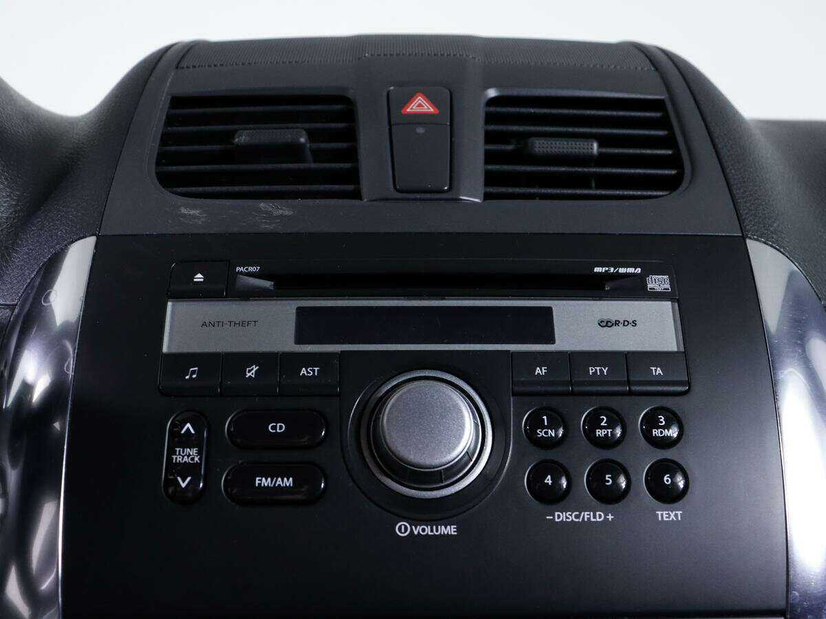 Suzuki SX4, 2013 Фото №17