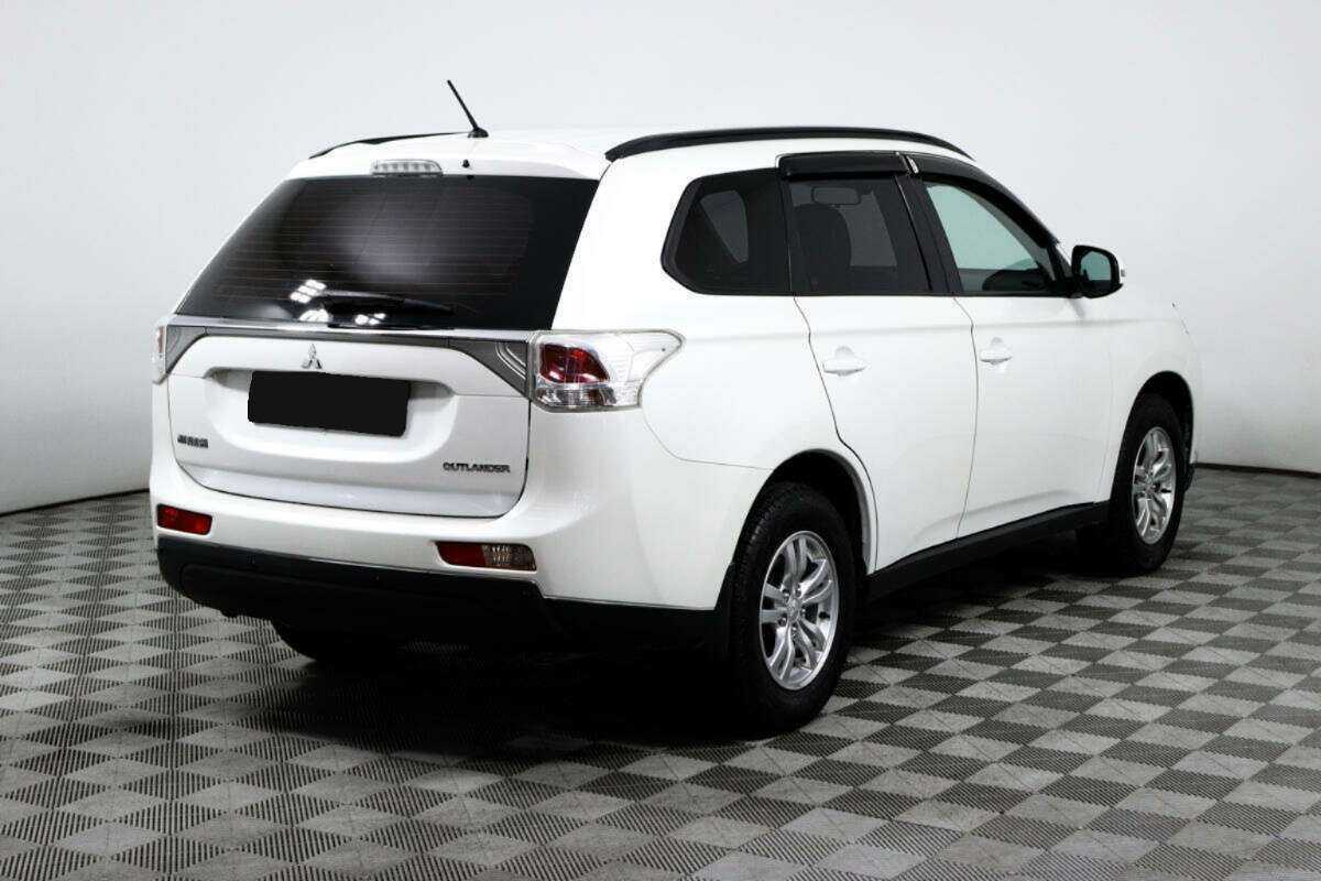 Mitsubishi Outlander, 2013 Фото №5