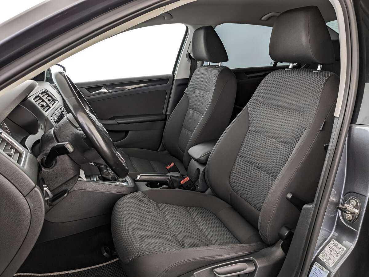 Volkswagen Jetta, 2012 Фото №15