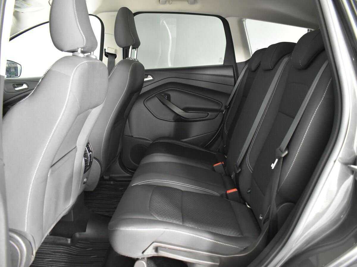 Ford Kuga, 2017 Фото №17