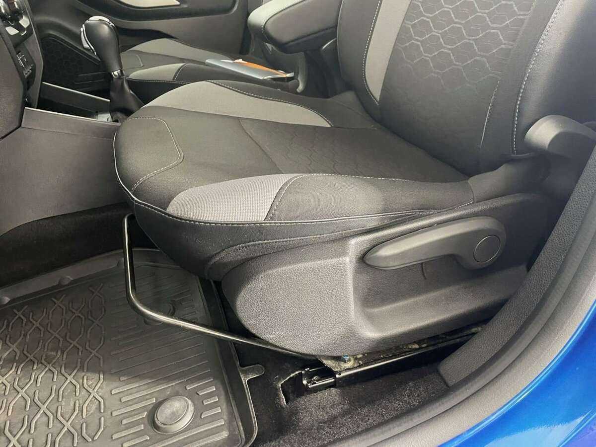 Lada (ВАЗ) XRAY Cross, 2021 Фото №8