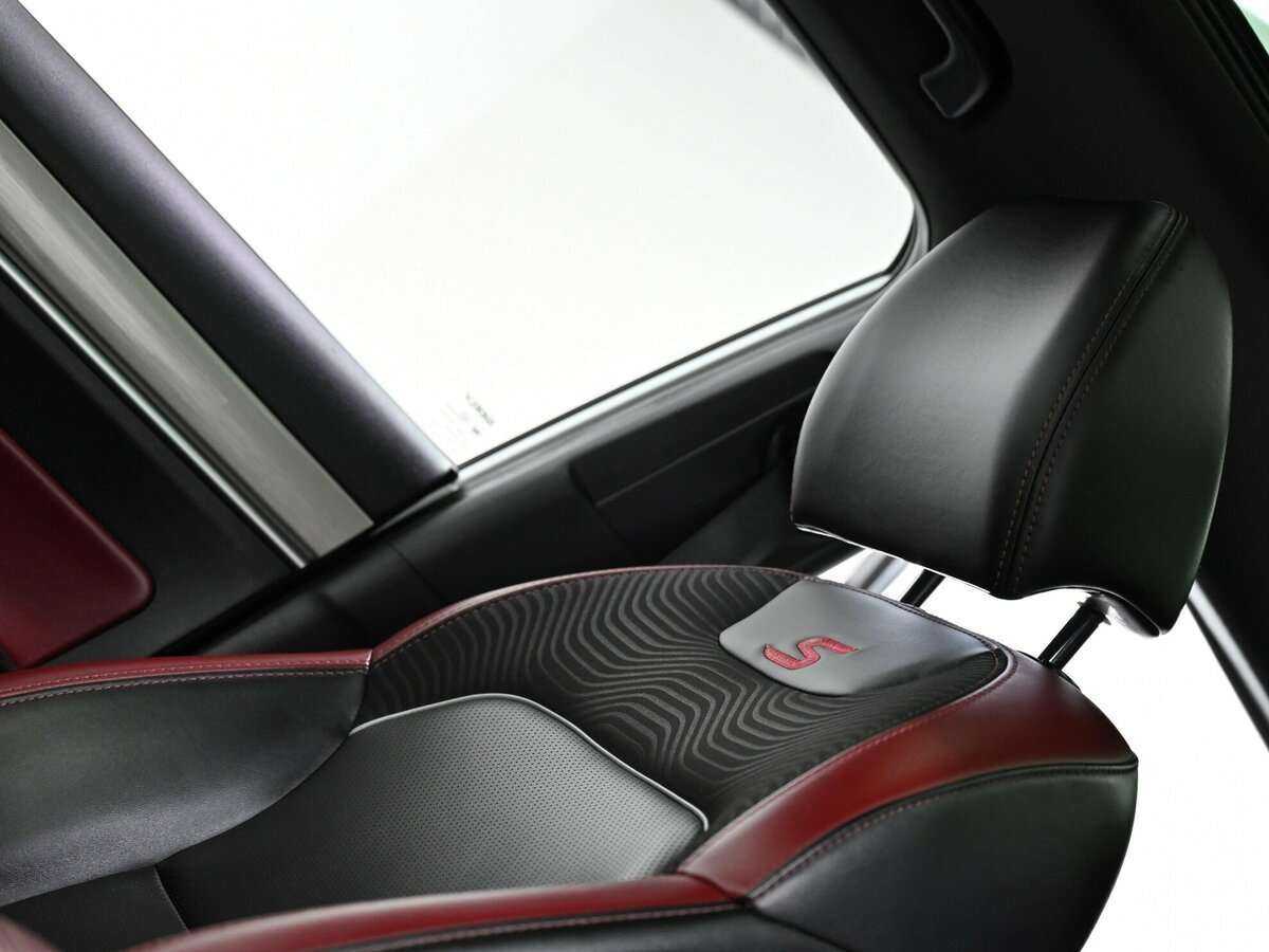 Geely Coolray, 2020 Фото №11