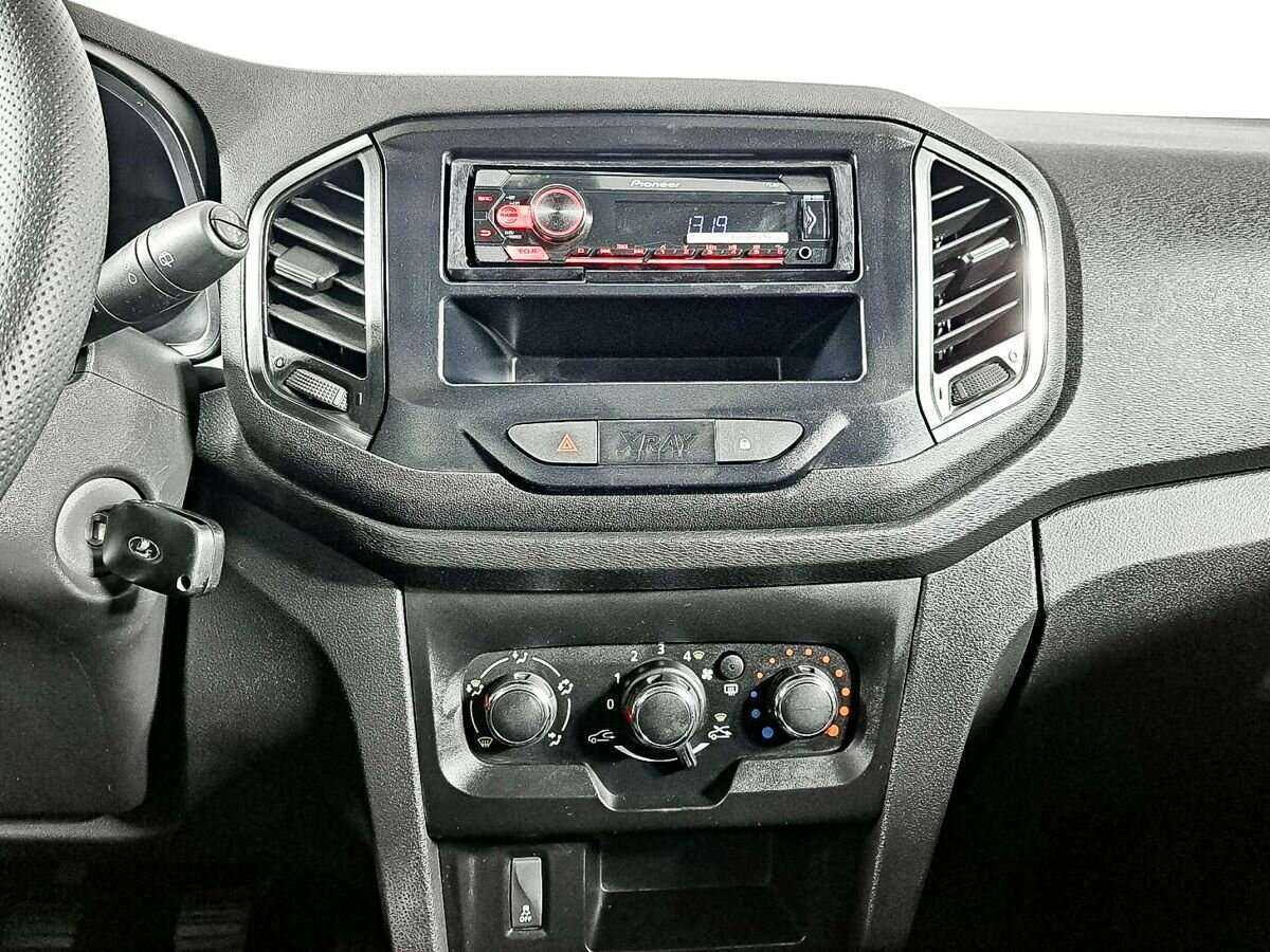 Lada (ВАЗ) XRAY, 2021 Фото №15