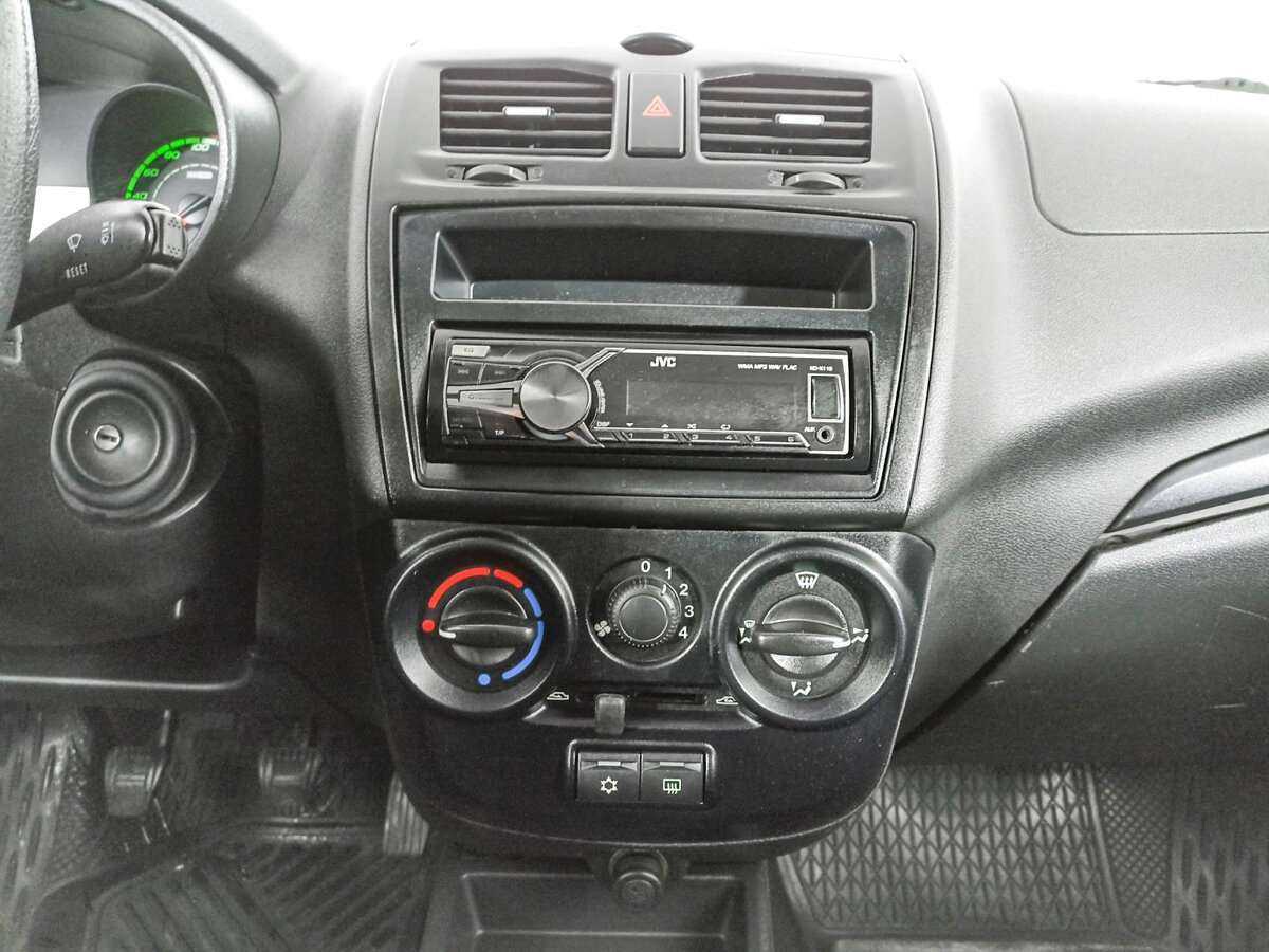 Lada (ВАЗ) Kalina, 2015 Фото №13