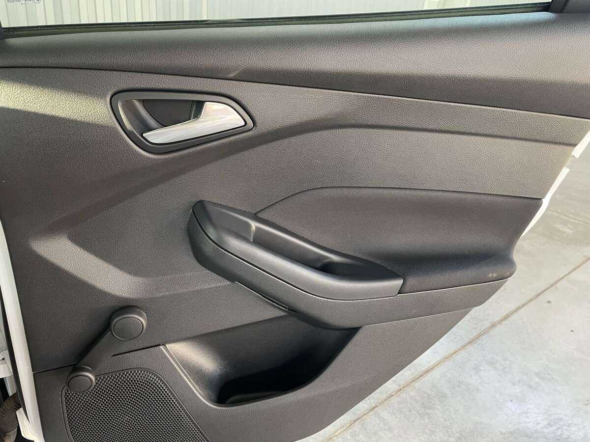 Ford Focus, 2018 Фото №20