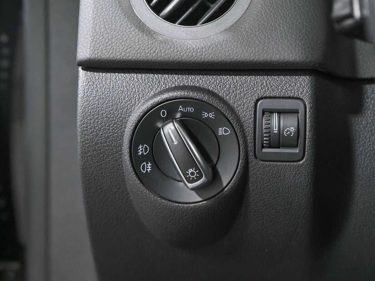 Volkswagen Tiguan, 2013 Фото №13