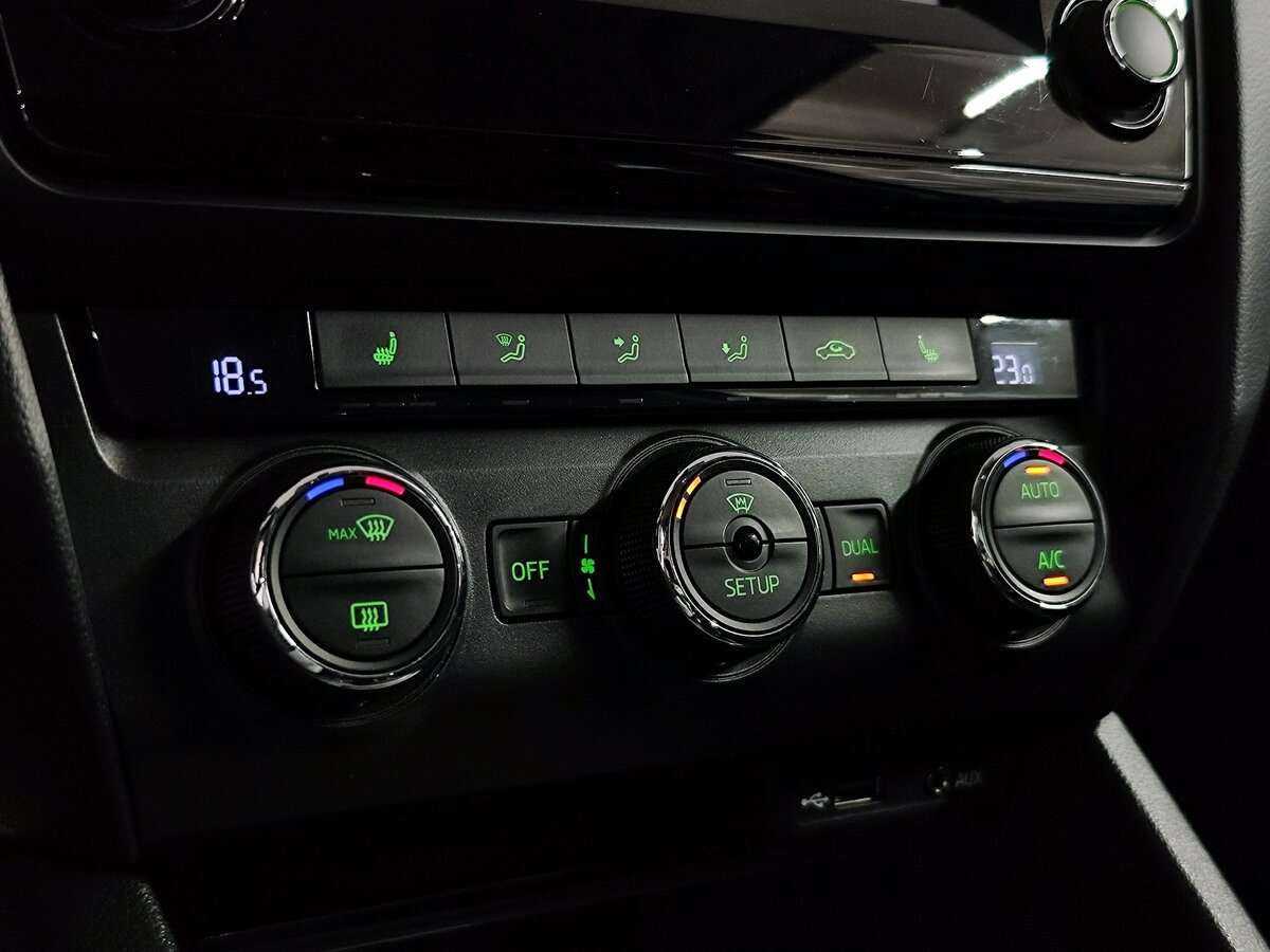 Skoda Octavia, 2015 Фото №16