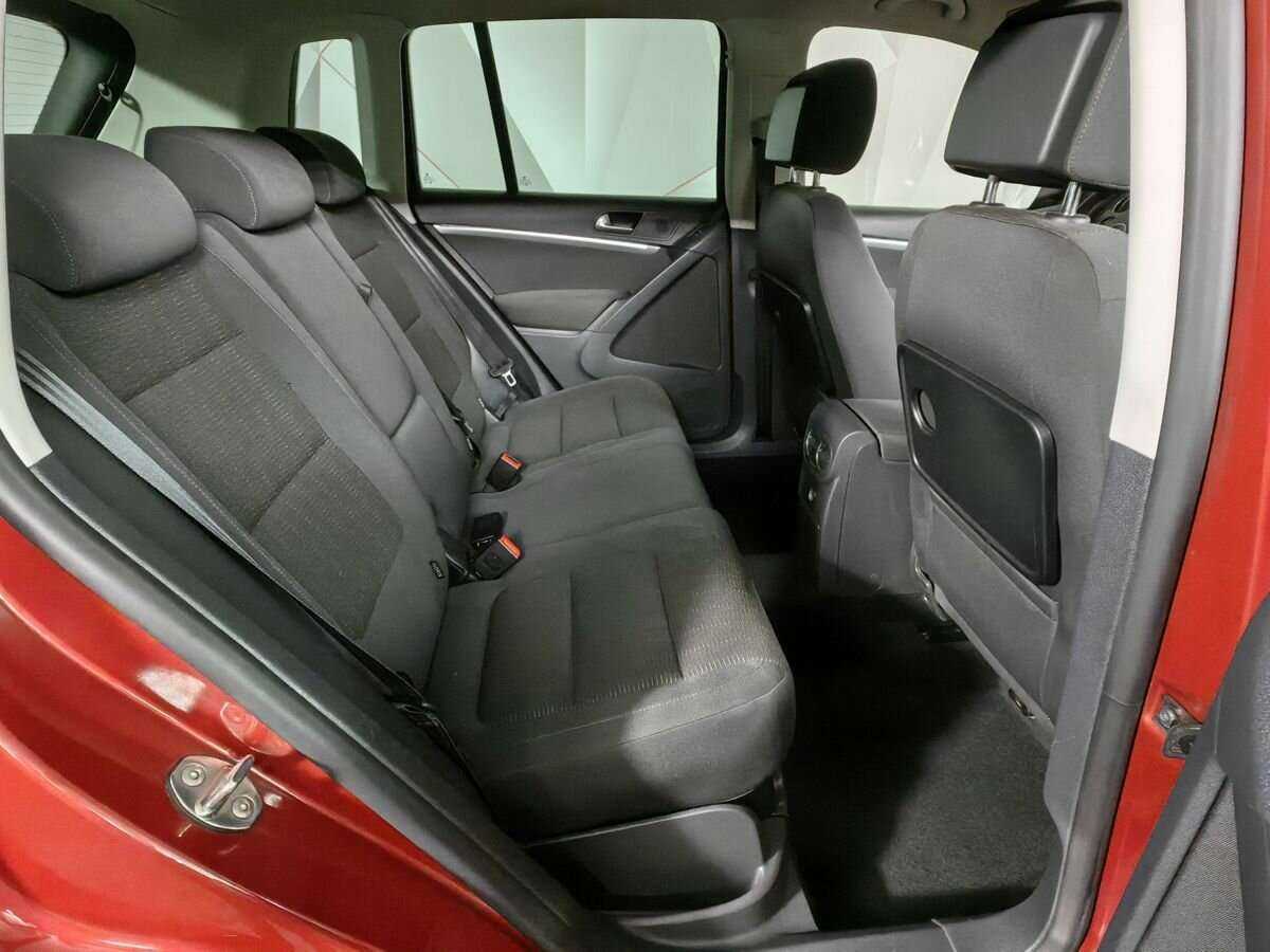 Volkswagen Tiguan, 2012 Фото №12