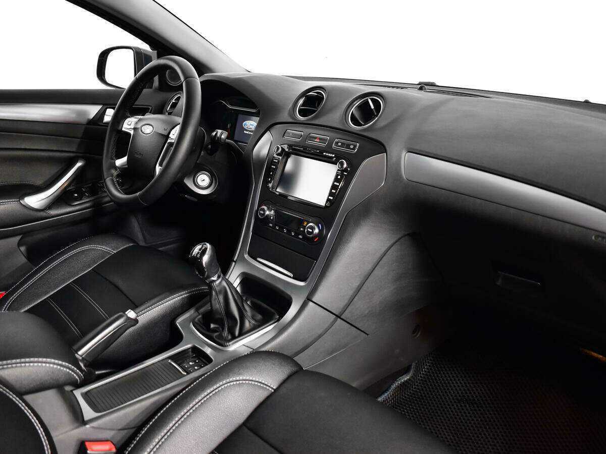 Ford Mondeo, 2012 Фото №9