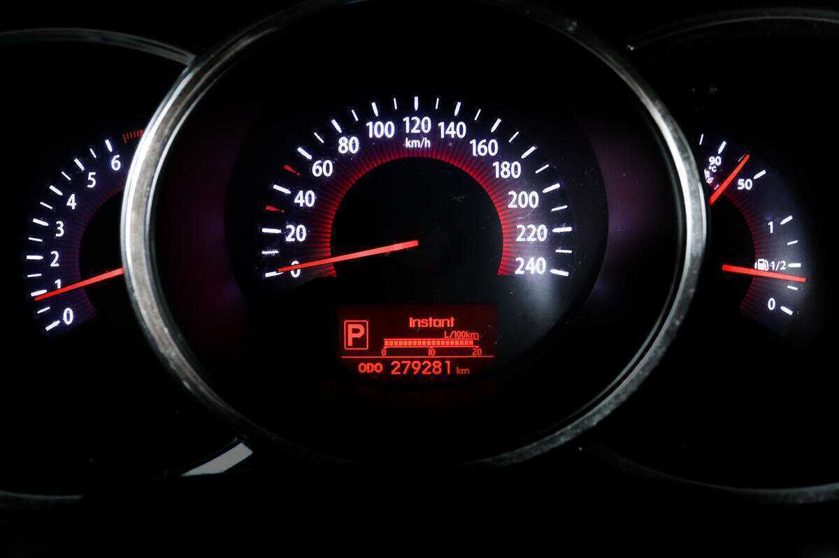 Kia Sorento, 2012 Фото №10