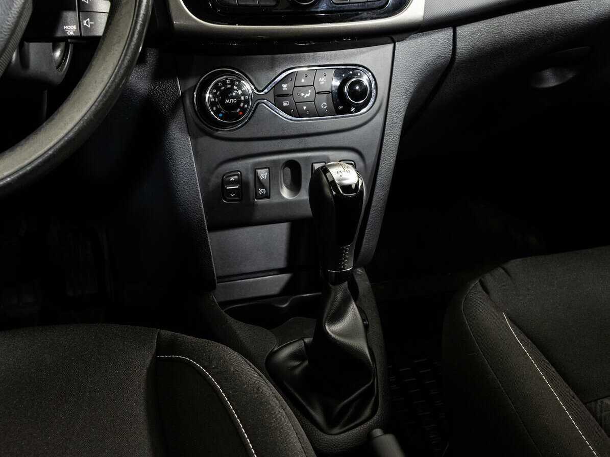 Renault Sandero Stepway, 2017 Фото №12