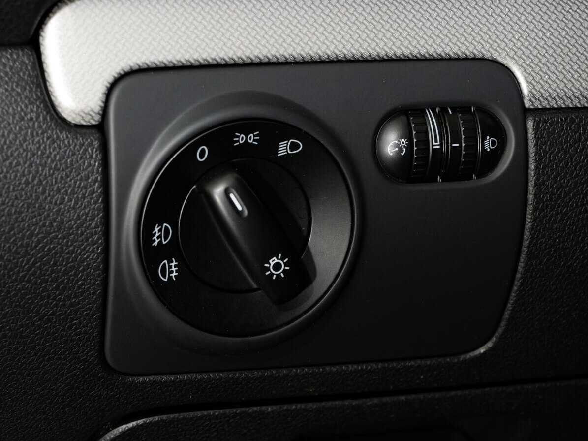 Volkswagen Golf, 2012 Фото №17