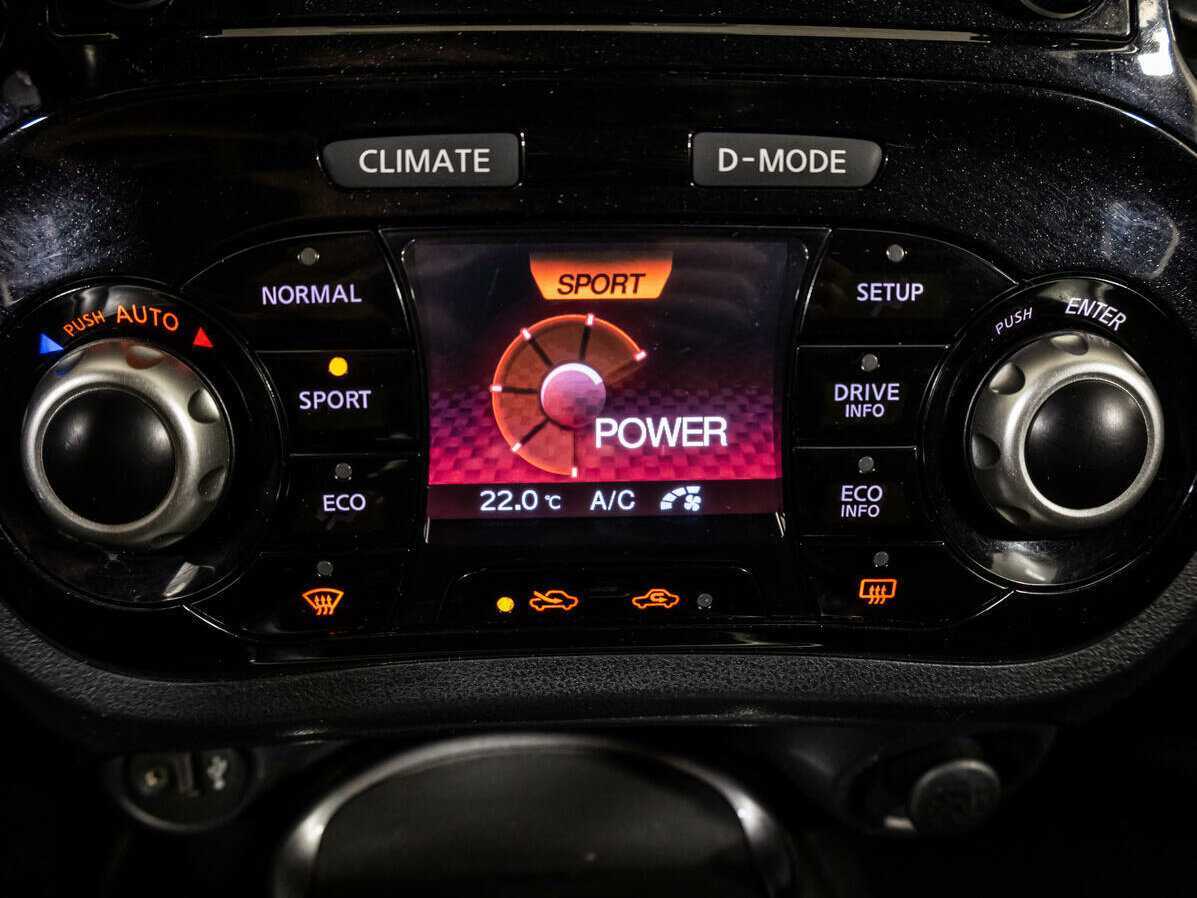 Nissan Juke, 2017 Фото №11