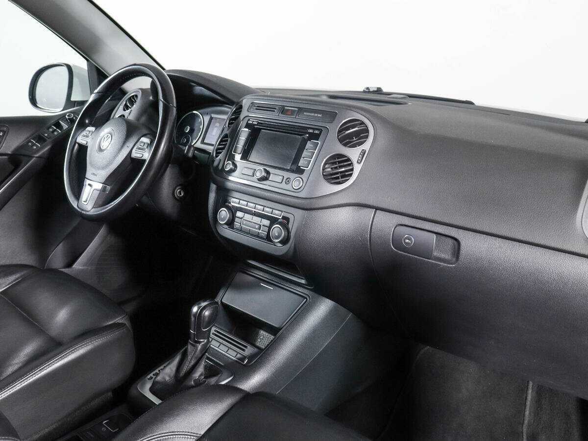 Volkswagen Tiguan, 2012 Фото №7