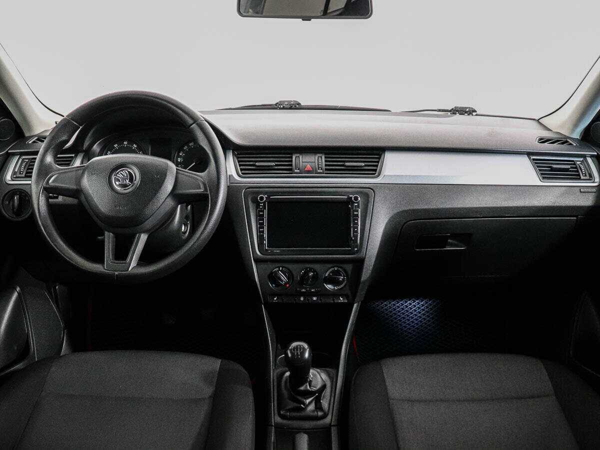 Skoda Rapid, 2014 Фото №11