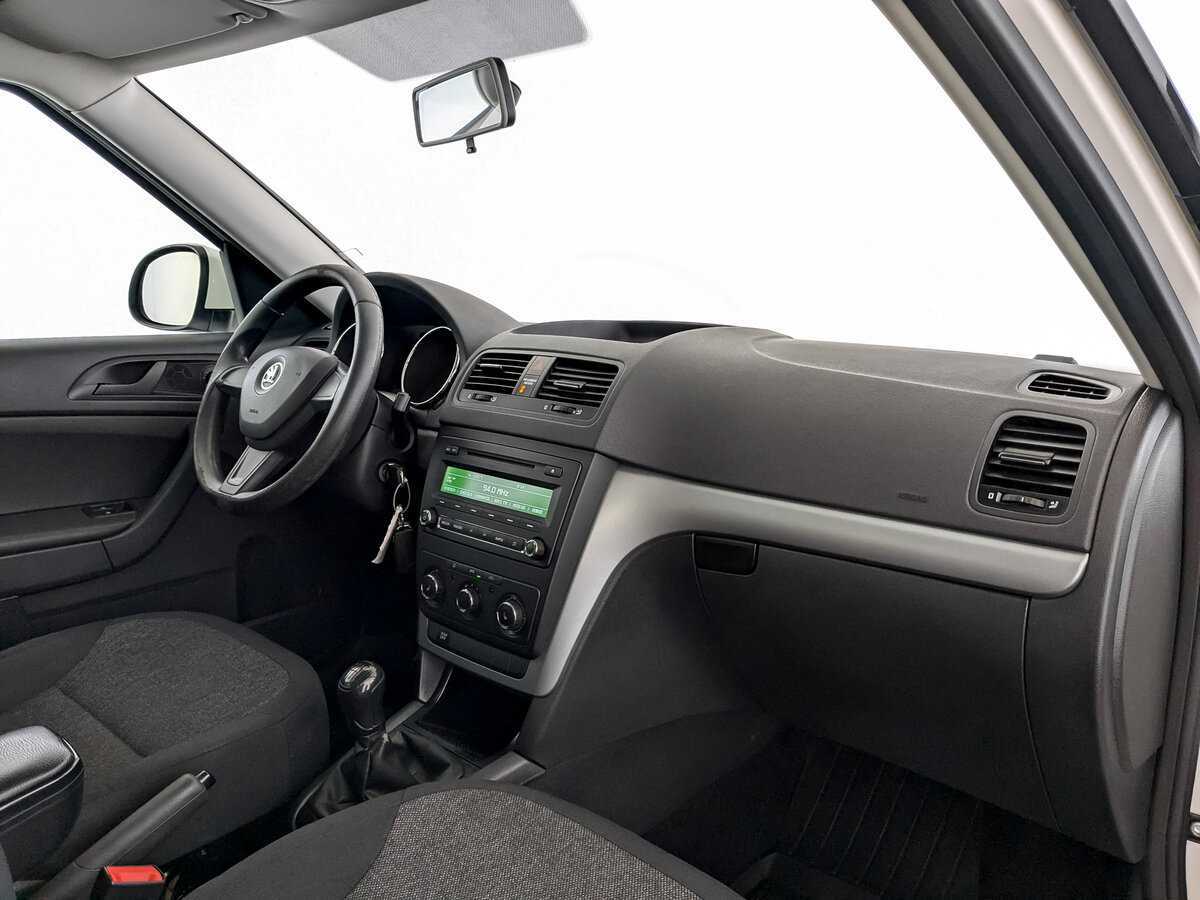 Skoda Yeti, 2014 Фото №9