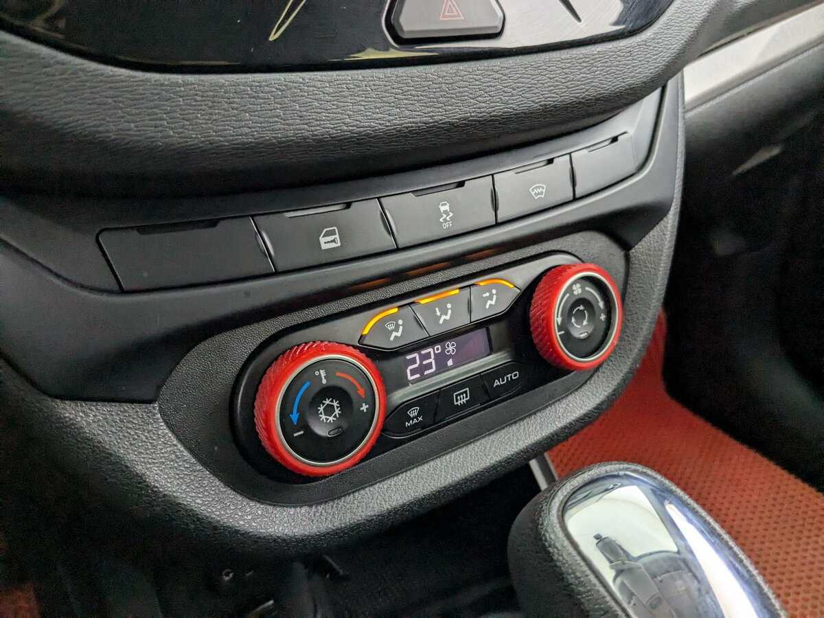 Lada (ВАЗ) Vesta, 2020 Фото №12