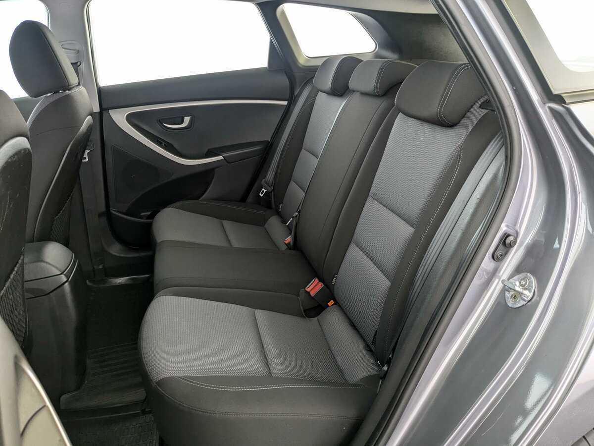 Hyundai i30, 2014 Фото №9