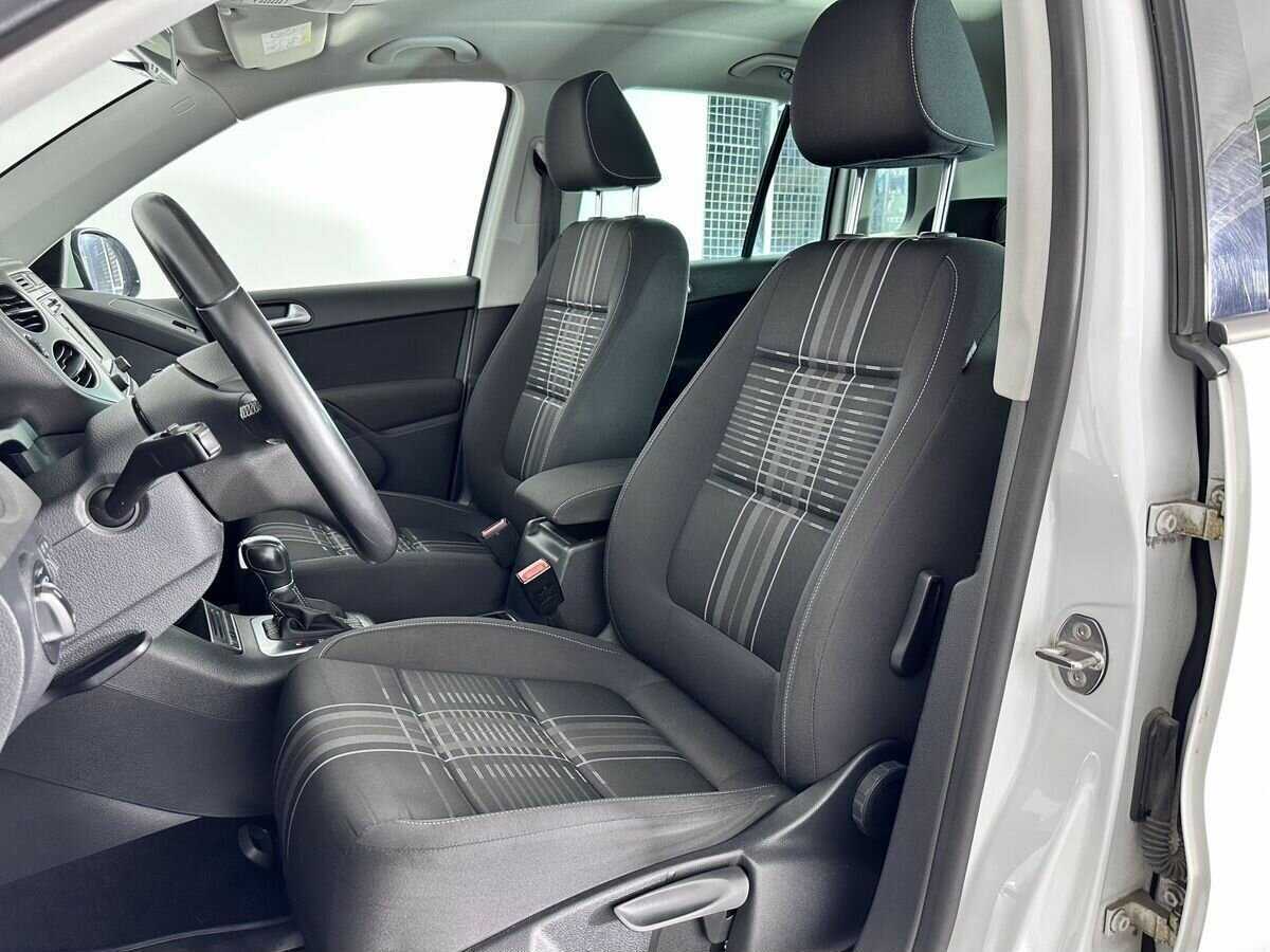 Volkswagen Tiguan, 2016 Фото №8