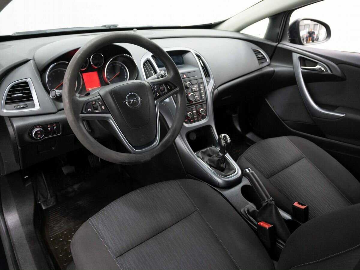 Opel Astra GTC, 2013 Фото №7