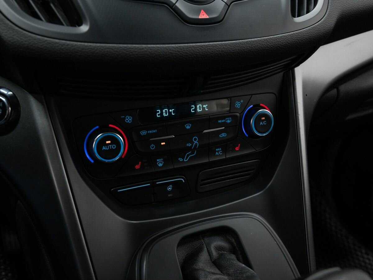 Ford Kuga, 2016 Фото №17