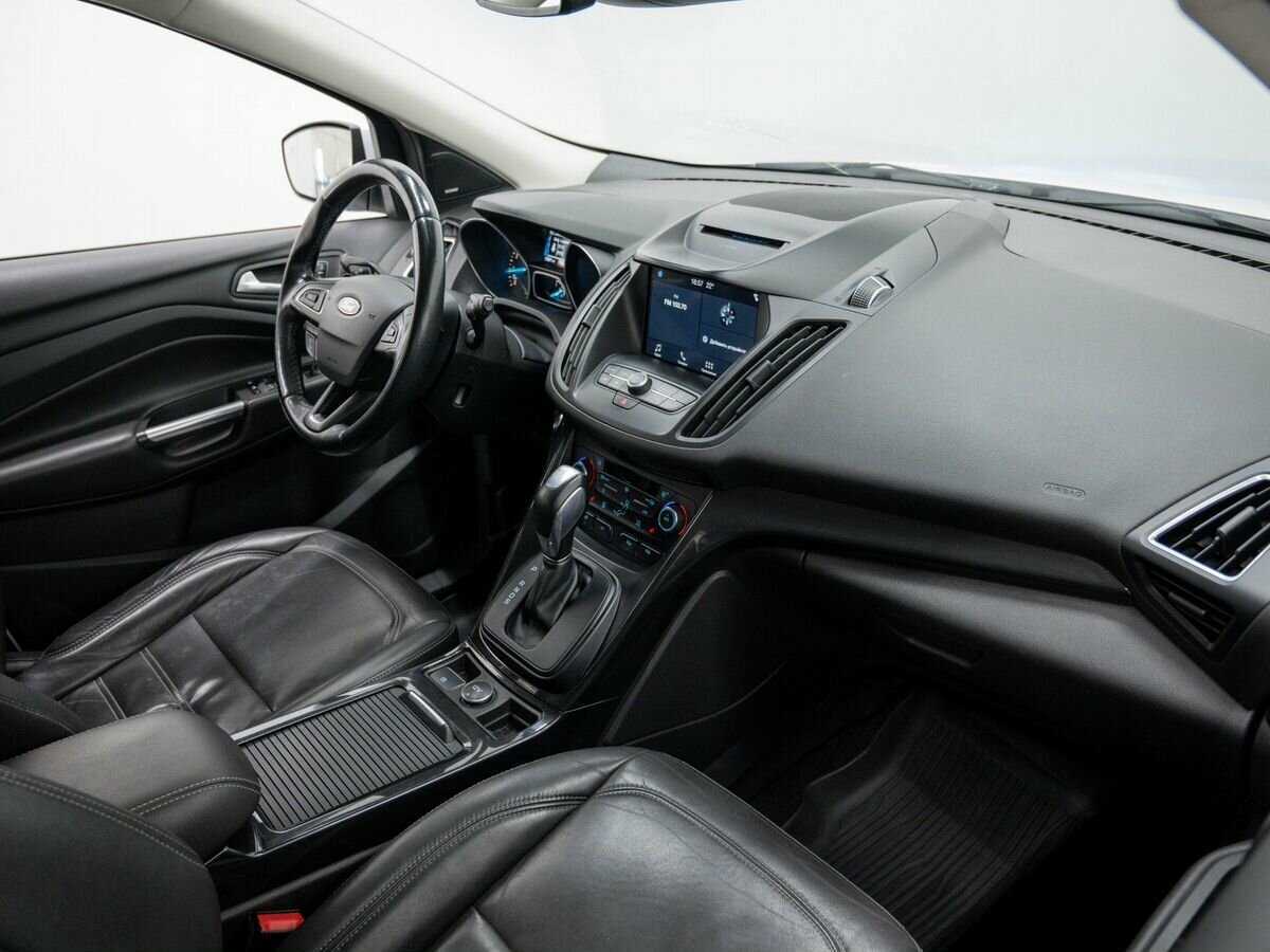 Ford Kuga, 2016 Фото №7