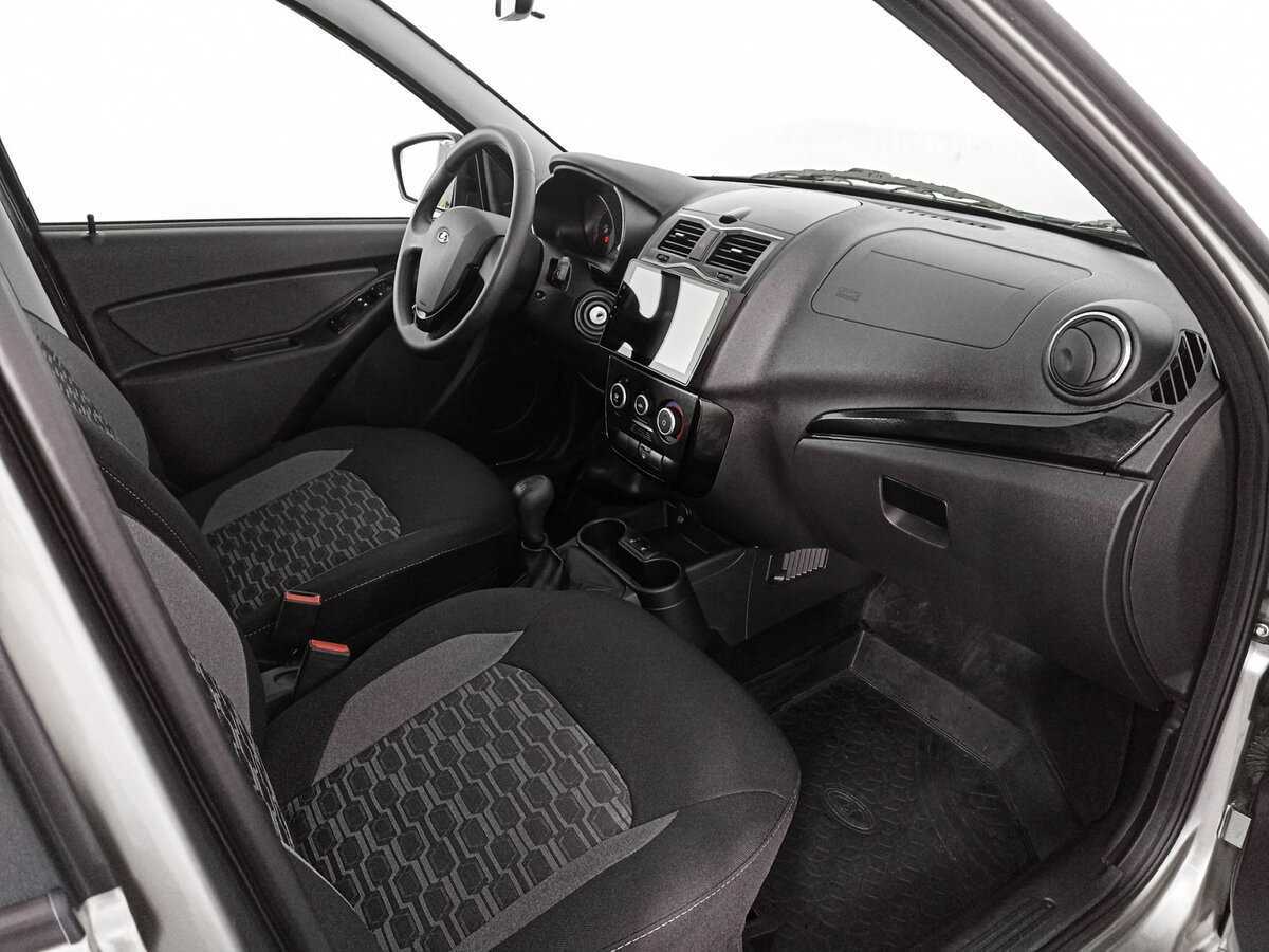 Lada (ВАЗ) Granta Cross, 2020 Фото №9