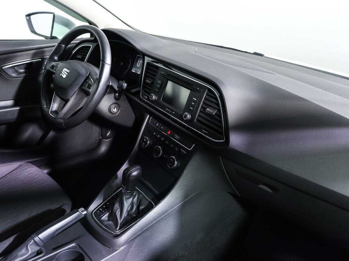 SEAT Leon, 2013 Фото №9