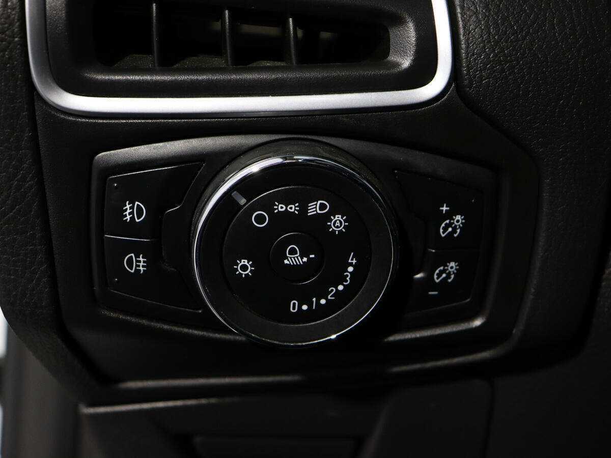 Ford Focus, 2013 Фото №15