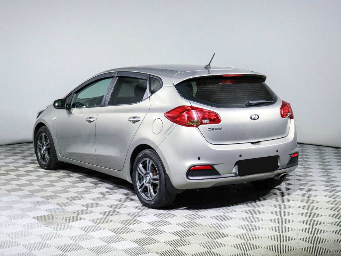 Kia Ceed, 2012 Фото №6