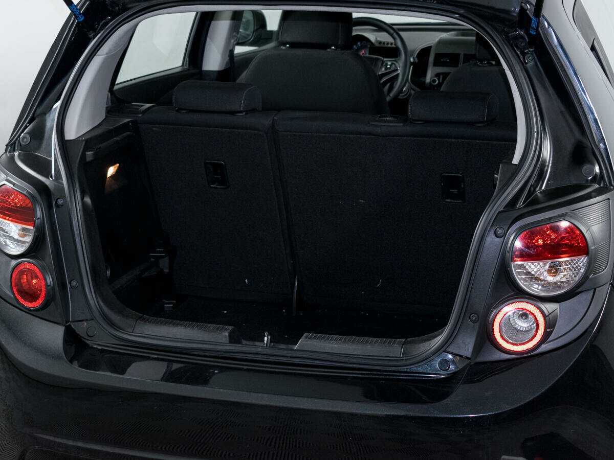 Chevrolet Aveo, 2012 Фото №7