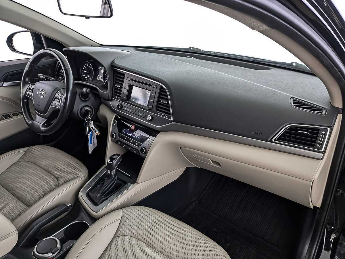 Hyundai Elantra, 2017 Фото №13