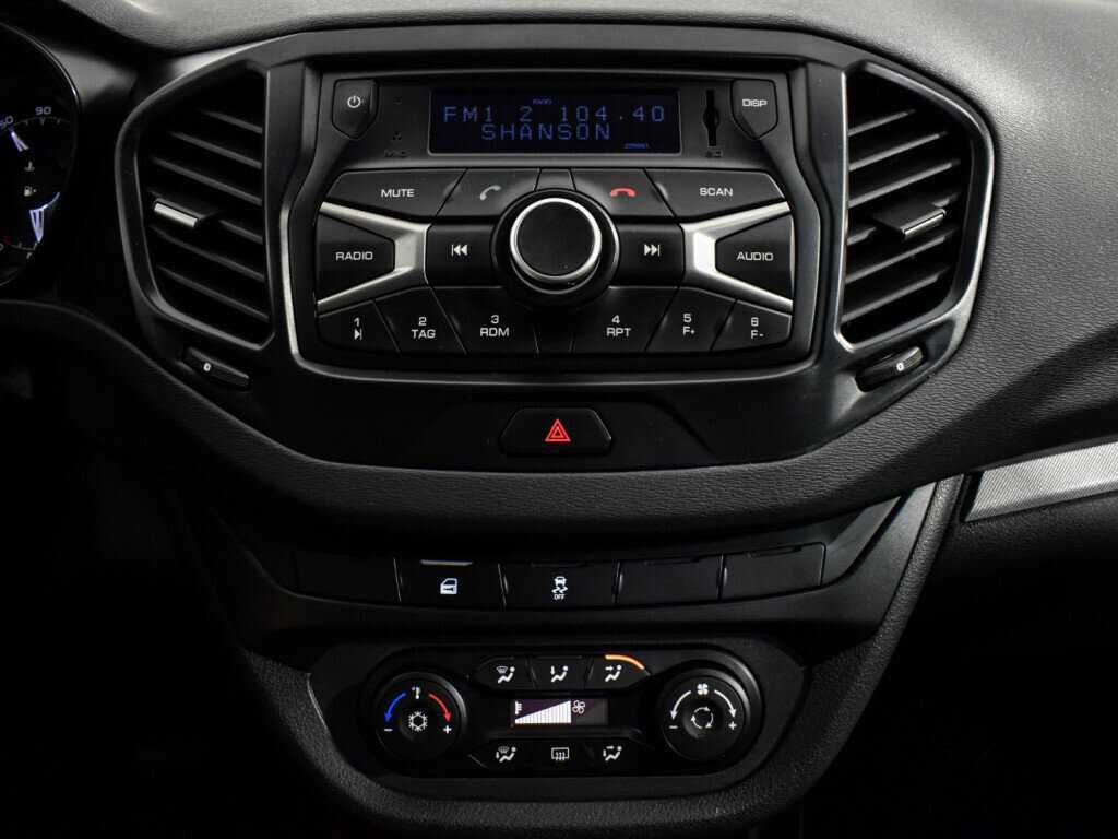 Lada (ВАЗ) Vesta, 2017 Фото №16