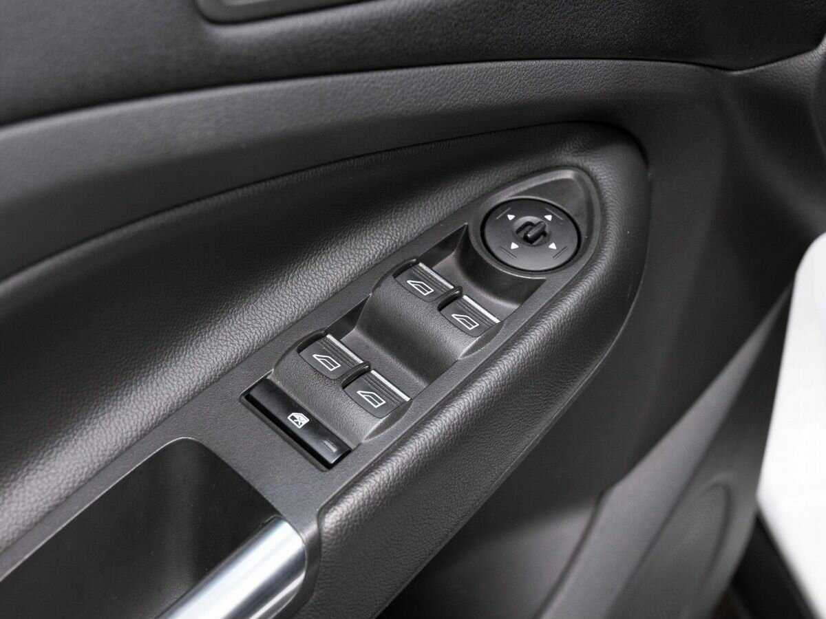 Ford Kuga, 2017 Фото №20