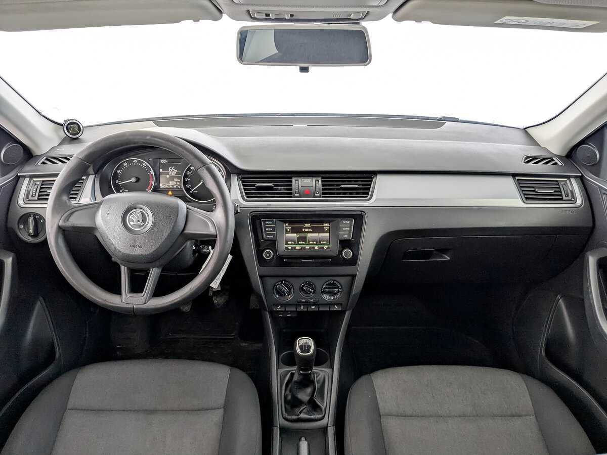 Skoda Rapid, 2017 Фото №14