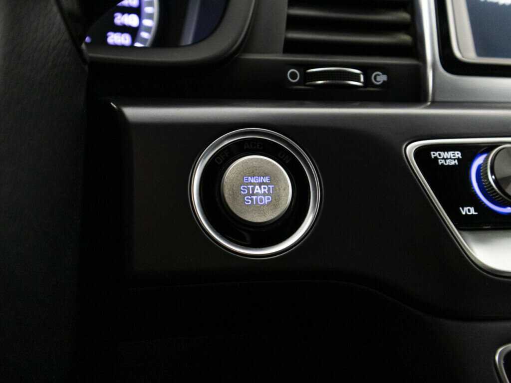 Hyundai Sonata, 2019 Фото №18