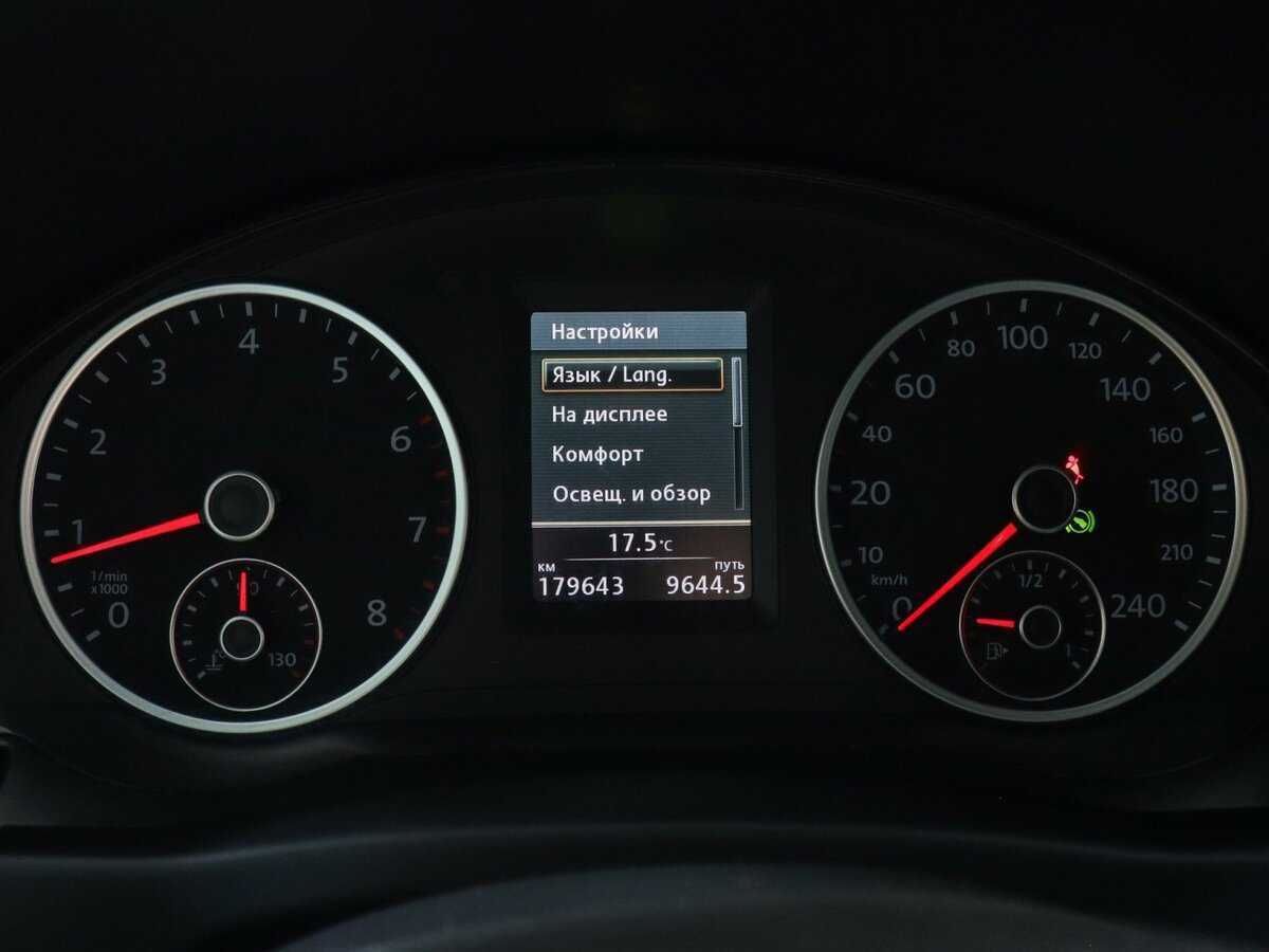 Volkswagen Tiguan, 2012 Фото №11