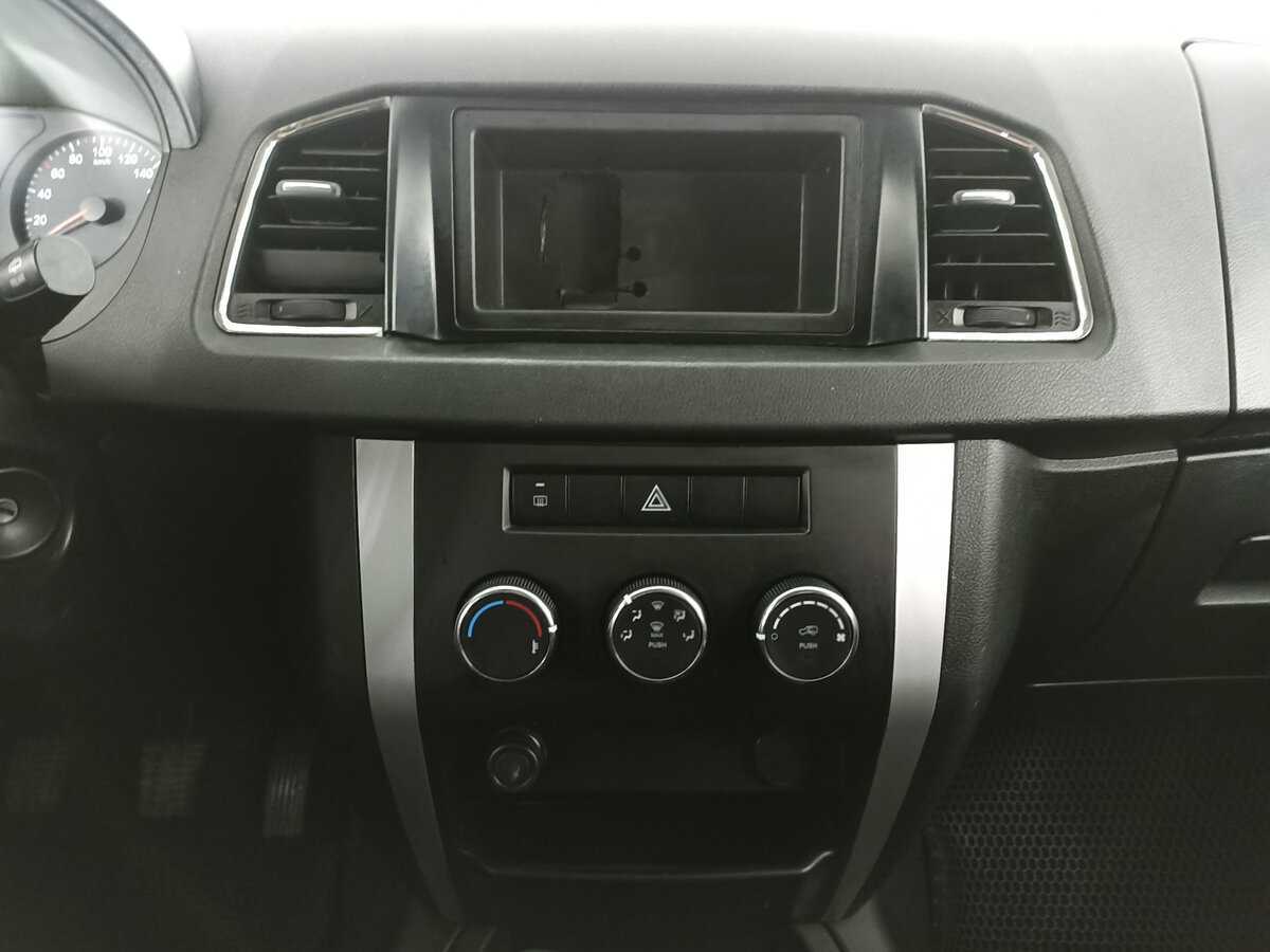 УАЗ Patriot, 2021 Фото №15