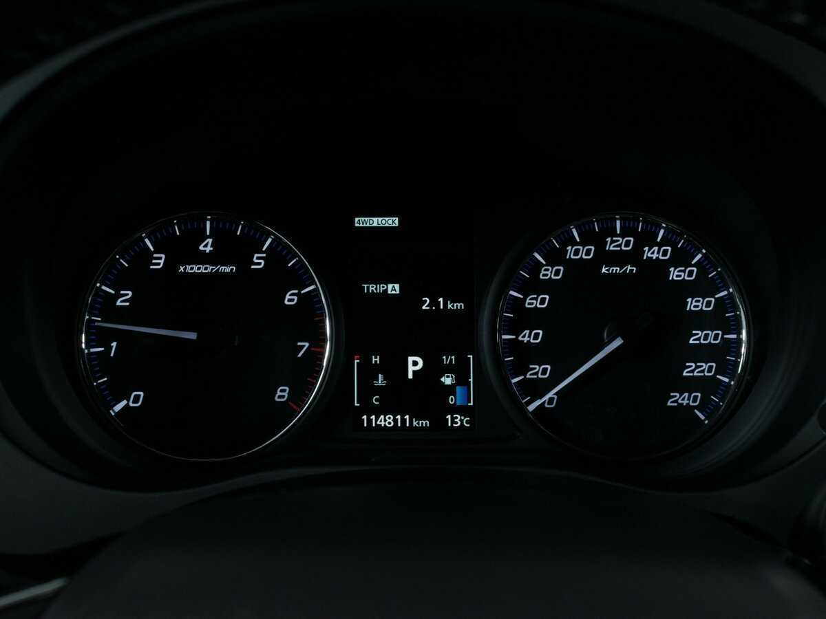 Mitsubishi Outlander, 2015 Фото №11