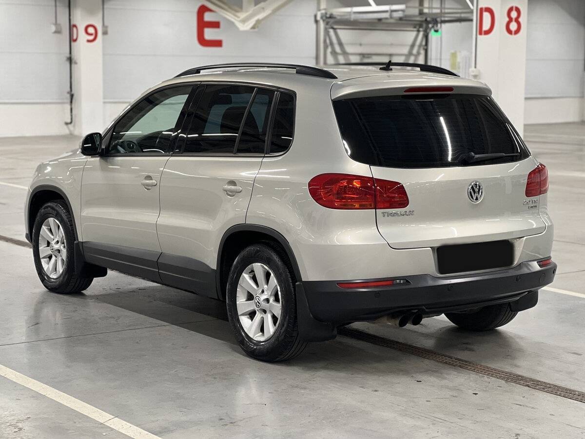Volkswagen Tiguan, 2012 Фото №7